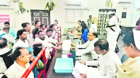 నిరుద్యోగ భృతి హామీ అమలు చేయాలని వినతి 