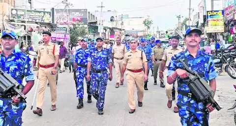 నిర్భయంగా ఓటేయాలి 