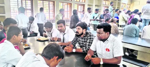 ఫాగింగ్‌ ముసుగులో ఫుడ్‌ పాయిజన్‌?