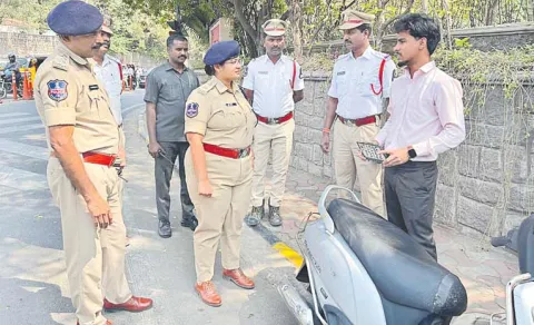 Special Drive at Taj Krishna Junction Exposes Rule-Breaking Driver