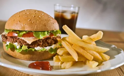 UAE Government Ban Junk Food In School Canteens
