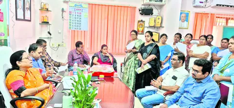 అత్యవసరమైతేనే సిజేరియన్‌ చేయాలి 