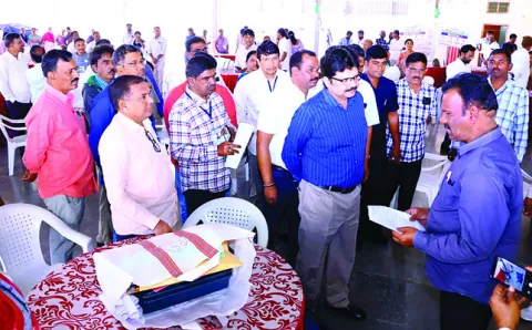 నిష్పక్షపాతంగా పనిచేయాలి 