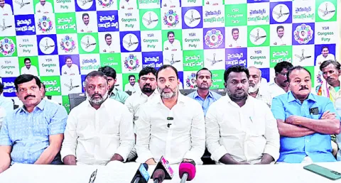 కూటమి నేతలను వేంకటేశ్వరస్వామి క్షమించడు 