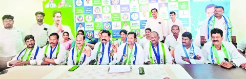 లడ్డ్డూపై తప్పుడు ప్రచారంతో డైవర్షన్‌ పాలిటిక్స్‌ 