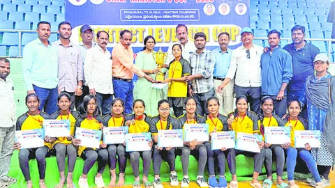 ఉత్సాహంగా సీఎం కప్‌ పోటీలు 