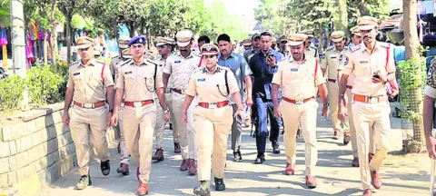 పటిష్ట బందోబస్తు