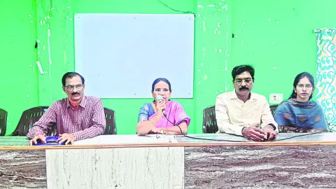 ఆస్పత్రులకు రిజిస్ట్రేషన్‌ తప్పనిసరి 