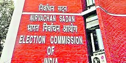 రంగంలోకి సీఈసీ 