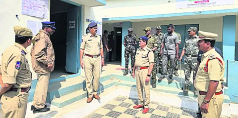 పోలింగ్‌ ప్రశాంతం: పెద్దపల్లి డీసీపీ రాంరెడ్డి 
