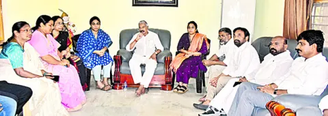 టీడీపీకి ఓటమి భయం పట్టుకుంది 