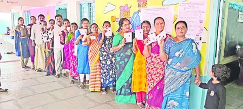 పట్టణ తీర్పు ఎటువైపో..!