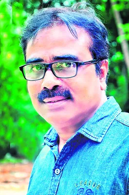 దుబాయ్‌ సదస్సుకు పేటశ్రీ 
