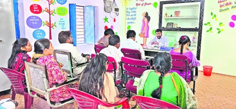 బాల్యవివాహాల నివారణకు ముందస్తు చర్యలు
