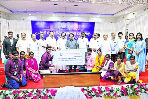 ఉన్నత విద్యతోనే దేశాభివృద్ధి