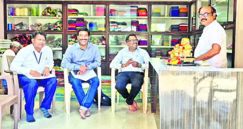 పాటూరు చీరలకు గుర్తింపు దిశగా అడుగులు 