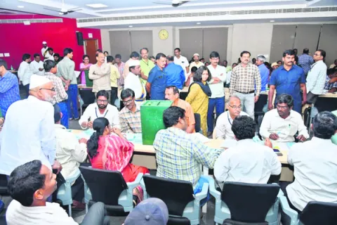 ఓట్ల లెక్కింపు పారదర్శకంగా నిర్వహించాలి 