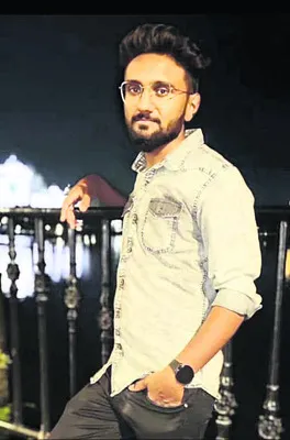 చికిత్స పొందుతూ  యువకుడి మృతి
