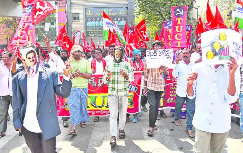 కార్మిక దళం.. ఉద్యమ గళం