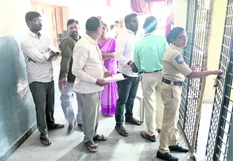 7వ వార్డులో దోబూచులాడిన విజయం