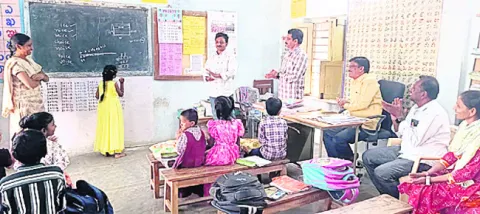 ప్రభుత్వ పాఠశాలల్లోనే నాణ్యమైన విద్య