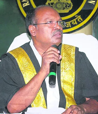   నాడు మేయర్‌..       నేడు కార్పొరేటర్‌గా ఓటమి..