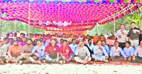 ఉపాధ్యాయుల సమస్యల పరిష్కారంలో విఫలం 