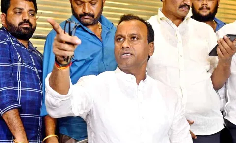 Komatireddy Raj Gopal Reddy Shocking Comments On Minister Post