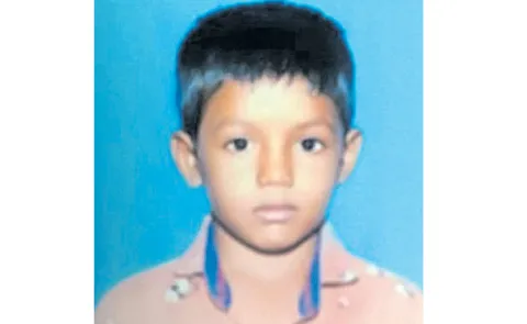 Child died in Kalugottala Veldurthi mandal Kurnool district