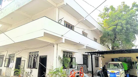 యువతరానికి పట్టం