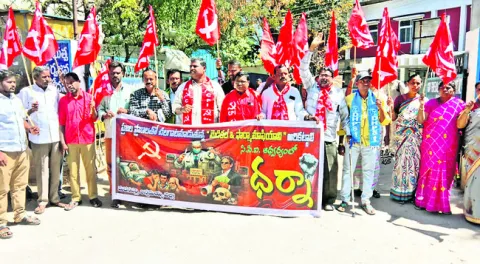 మెడికల్‌ మాఫియాపై ఉద్యమిస్తాం 