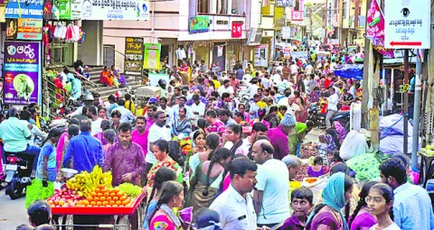 మార్కెట్లో మహా రష్‌