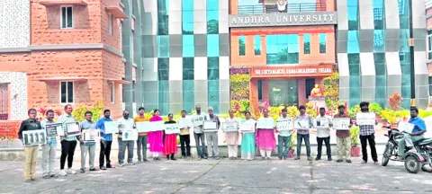 అసెంబ్లీలో మా గళం వినిపించండి 