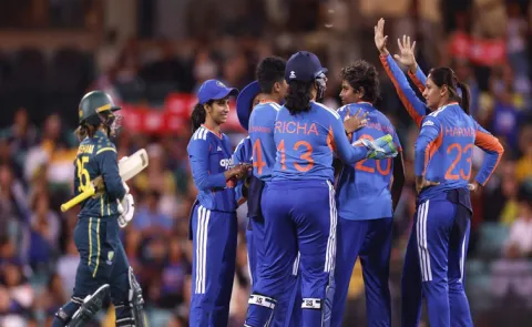 India beats Australia by 21 runs via DLS in first T20I9