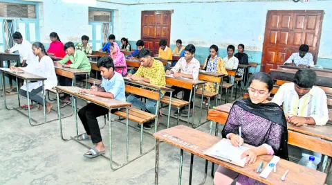 ఫలితాన్ని మార్చే చేతిరాత 