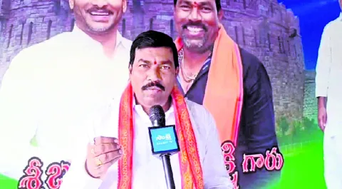 బడ్జెట్‌లో నిరుద్యోగ భృతి ఊసే లేదు 