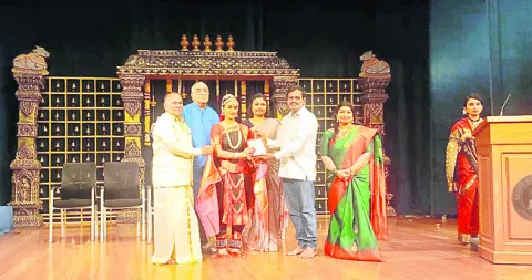 క్లుప్తంగా