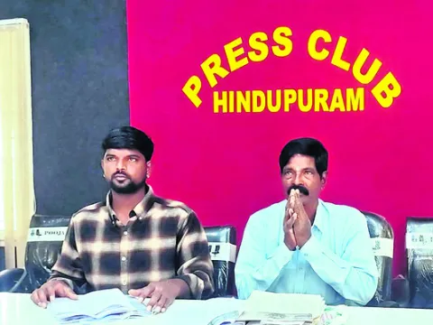 టీడీపీ నాయకుడి కబ్జా పర్వం 