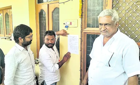 ఏఐఎఫ్‌బీ కార్పొరేటర్లకు విప్‌ జారీ