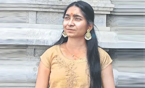 Engineering student Ends Life In Hyderabad