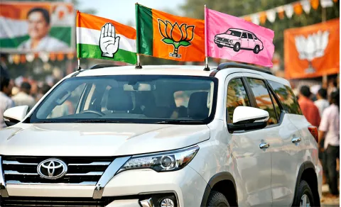 Who is the Mayor of Karimnagar? 