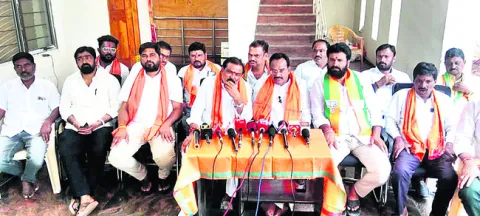 ఆ పార్టీలు ప్రజాస్వామ్యాన్ని ఖూనీ చేశాయి