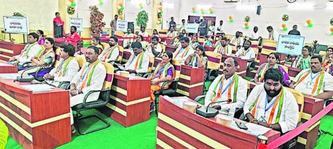 49 మంది కార్పొరేటర్ల ప్రమాణం 