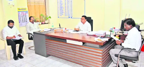 పబ్లిక్‌ పరీక్షలకు పక్కాగా ఏర్పాట్లు : డీఆర్వో