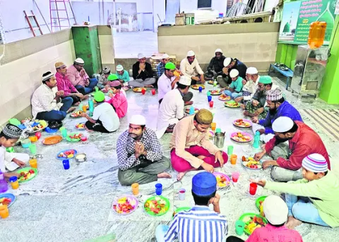 హితాన్ని బోధించే రంజాన్‌ 