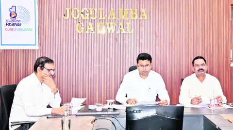 ఇంటర్‌ పరీక్షలకు పకడ్బందీ ఏర్పాట్లు 