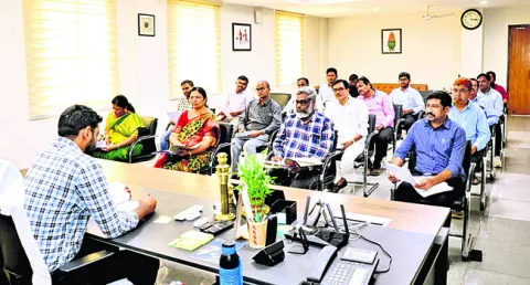 పరీక్షల నిర్వహణకు పటిష్ట చర్యలు