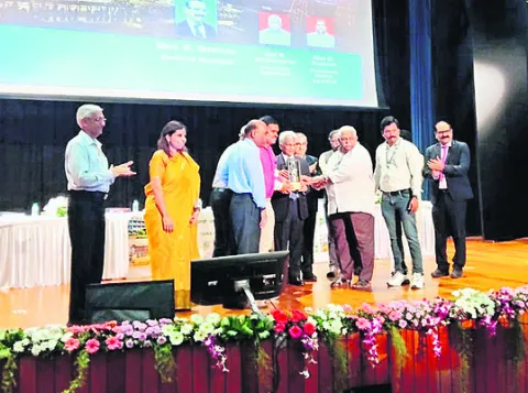 భారజలం ఉత్పత్తిలో భేష్‌