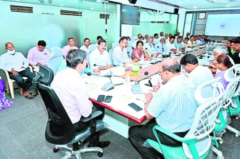 పనితీరు మార్చుకోవాల్సిందే 