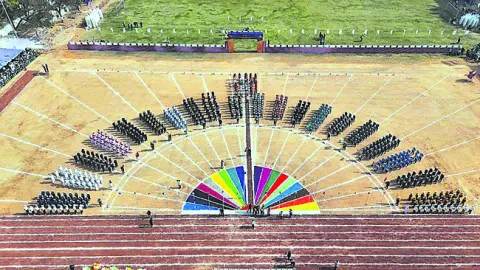 వైభవం.. క్రీడోత్సవం 